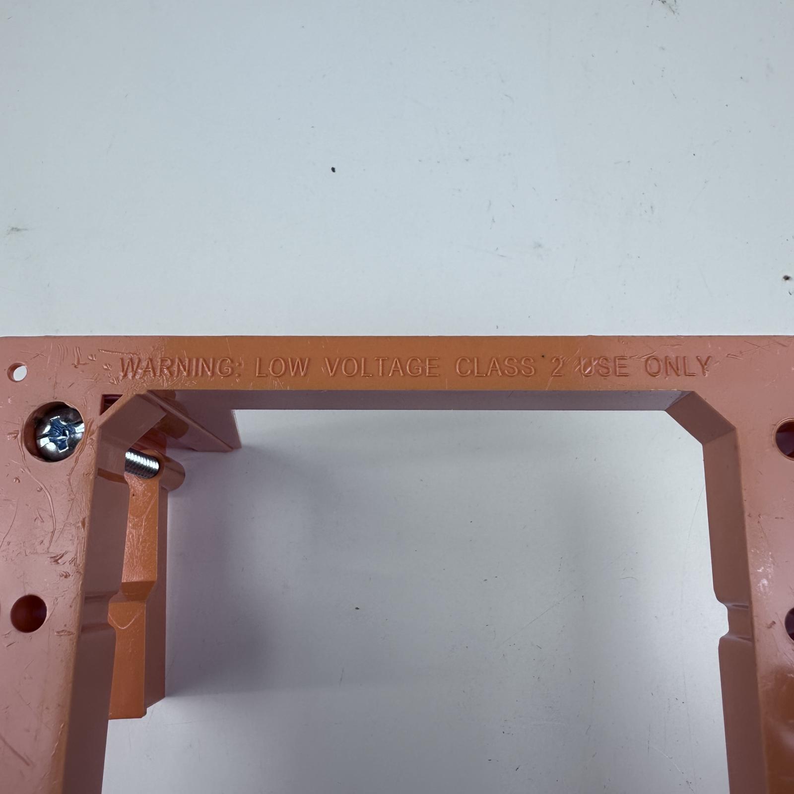 Thomas & Betts Carlon SC200R 2-Gang Low Voltage Bracket (Lot of 6) - Photo 4