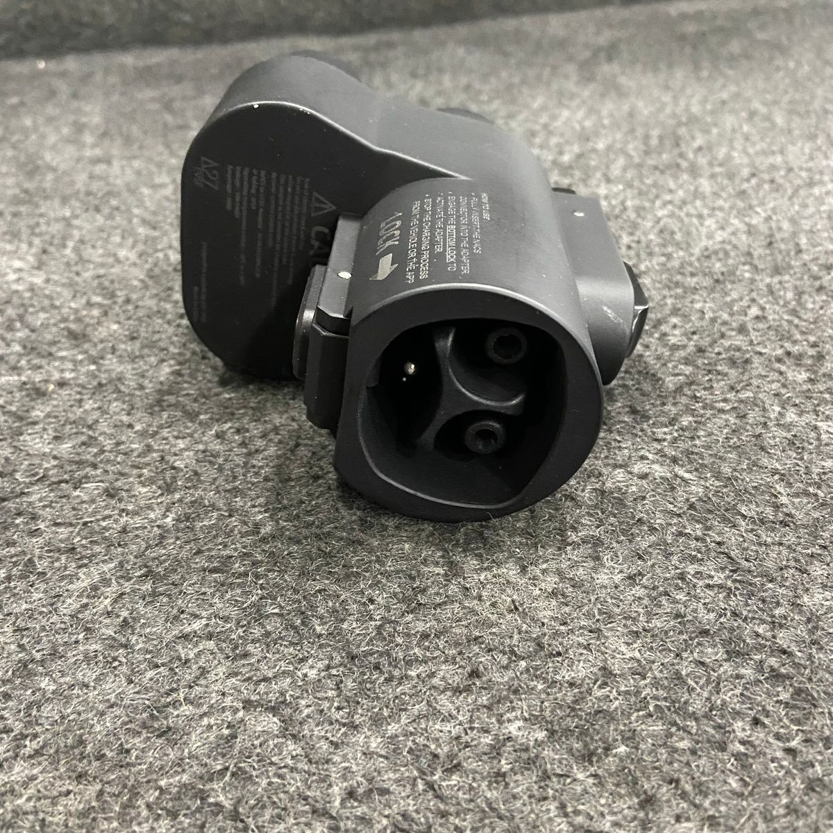 EV Charging Adapter Plug - NACS to CCS1 Interface for Electric Vehicles - Photo 4