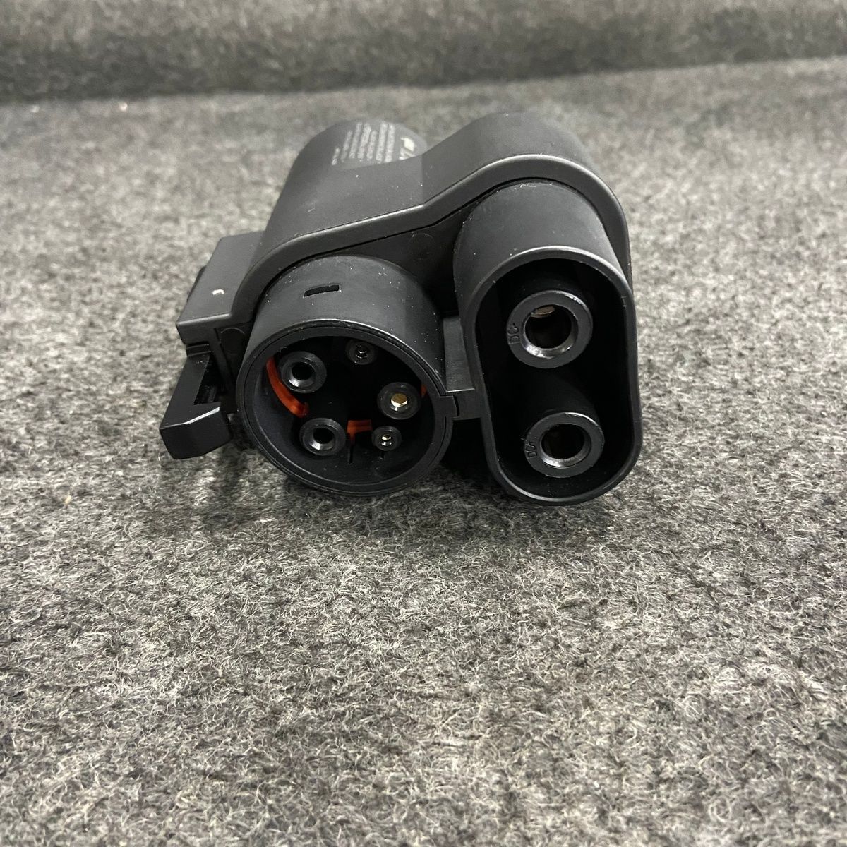 EV Charging Adapter Plug - NACS to CCS1 Interface for Electric Vehicles - Photo 8