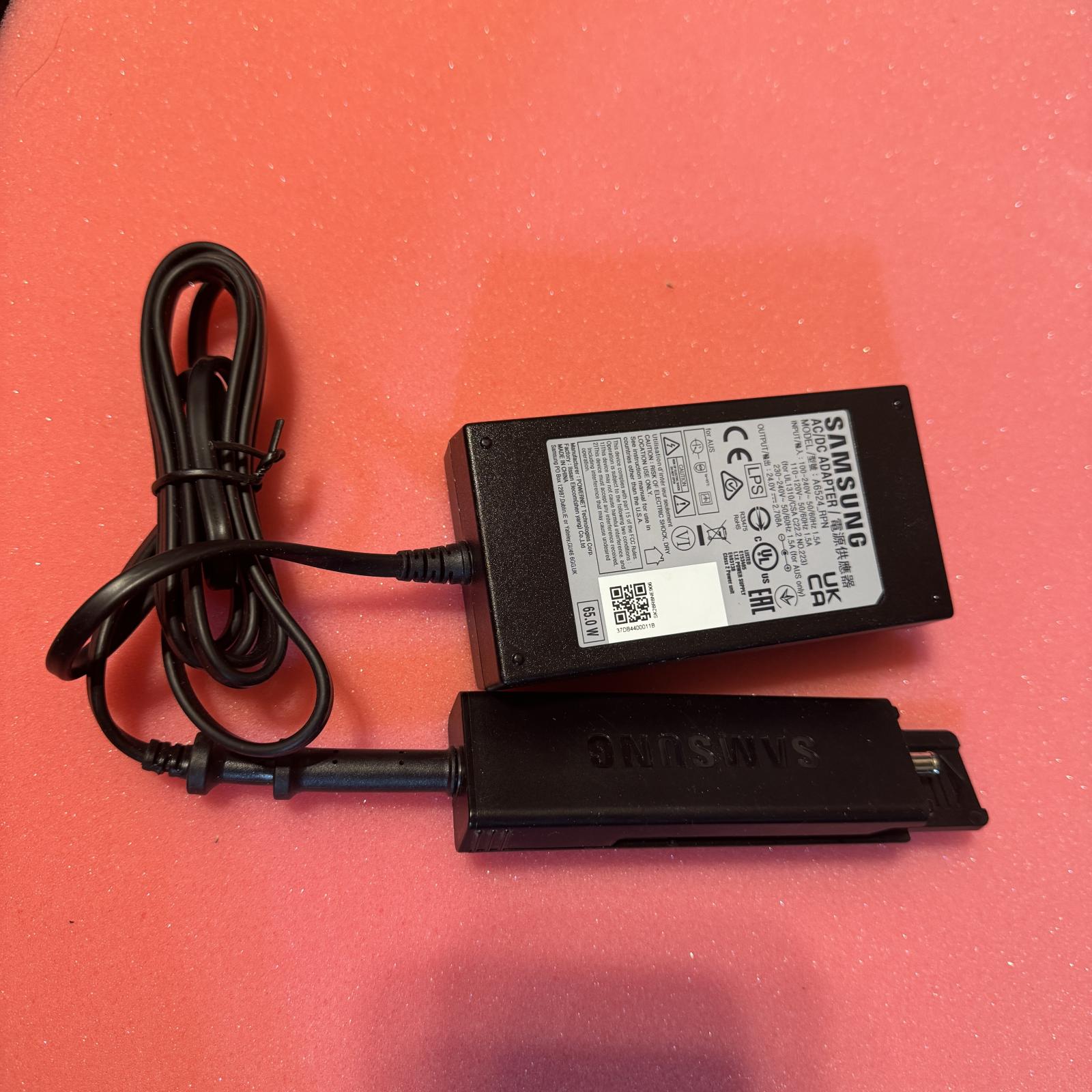 Samsung AC/DC Adapter 24V 2.78A - Photo 4