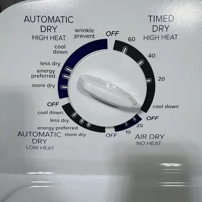 Amana 6.5-cu ft Vented Electric Dryer at Major Appliances in excellent condition