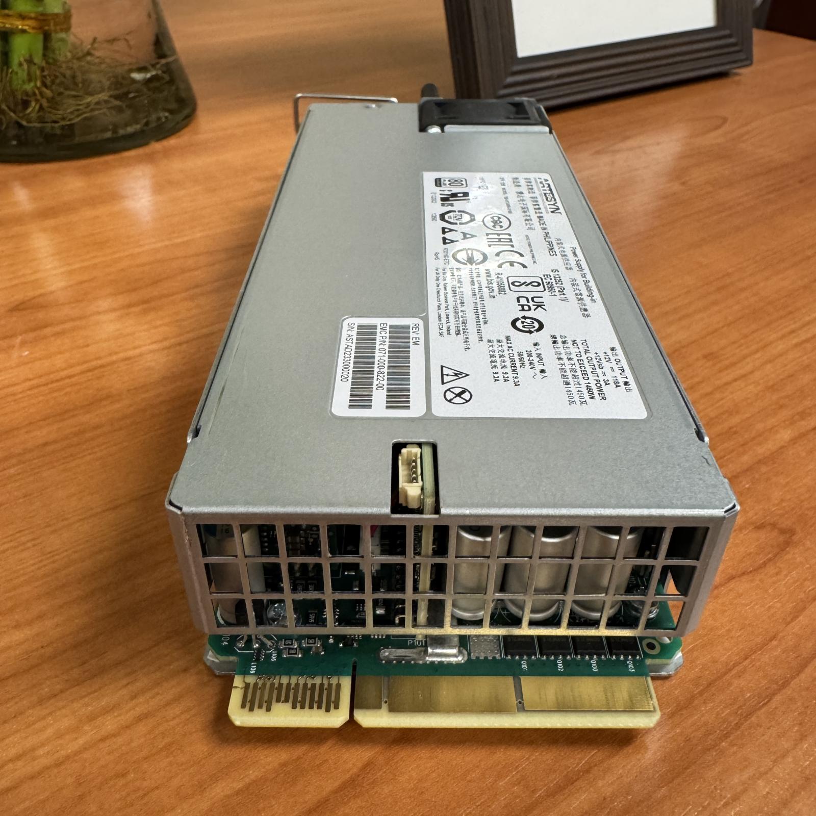 Artesyn 700-013695-0100 1450W Server Power Supply for EMC Storage - Photo 3