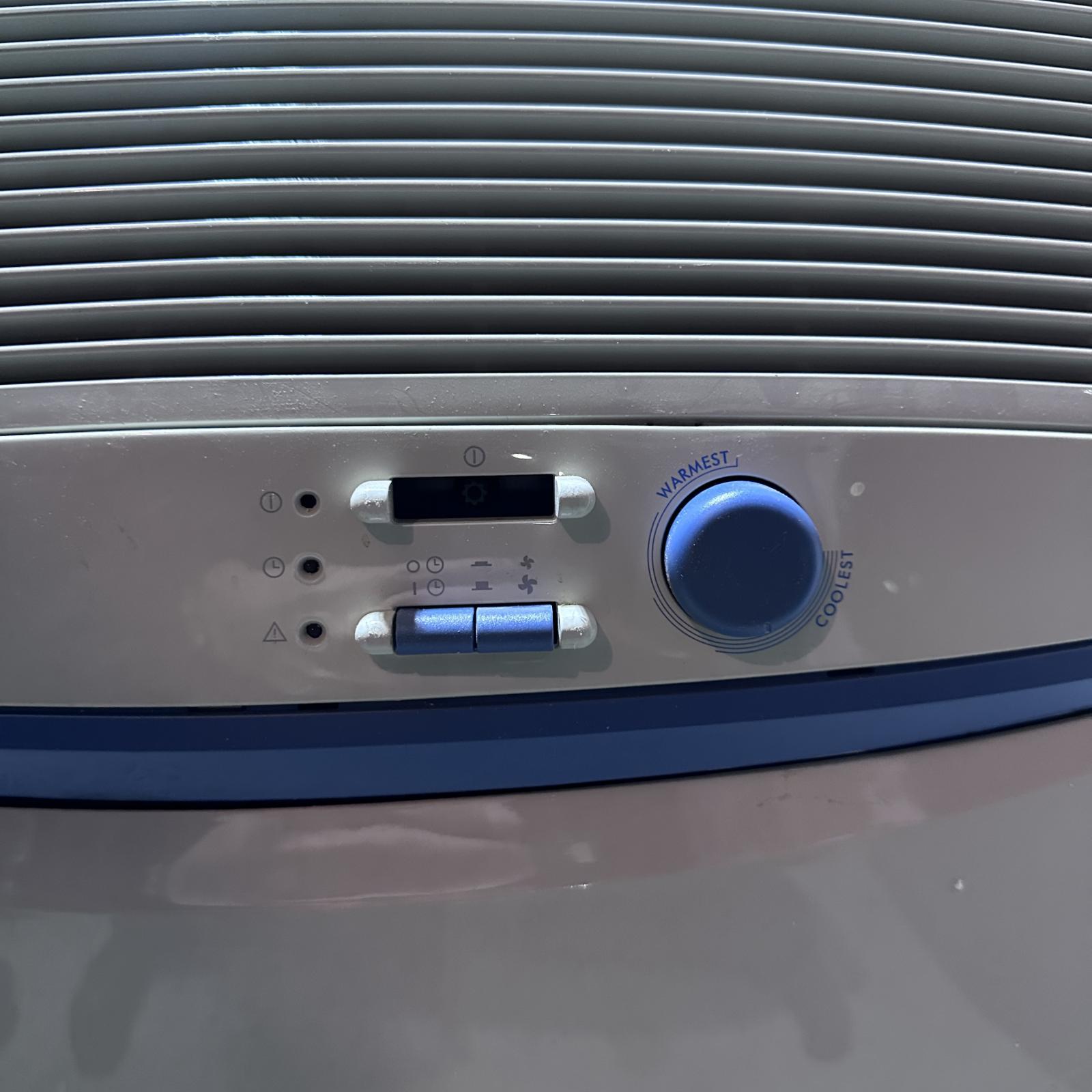 DeLonghi PAC360 10,000 BTU Portable Air Conditioner - Photo 5