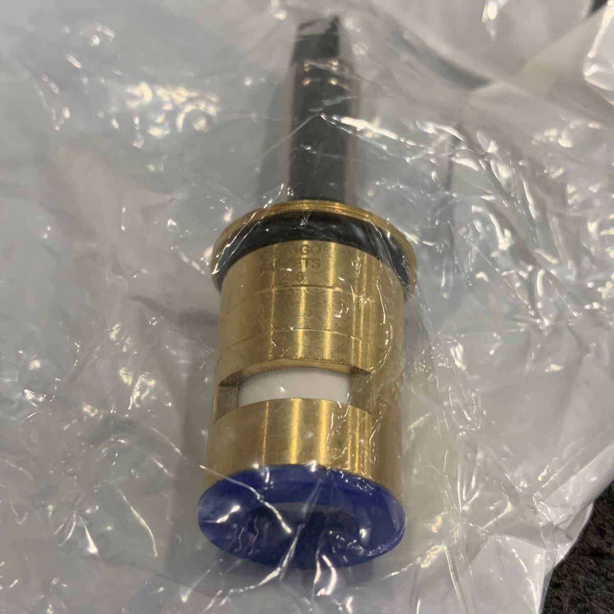 Chicago Faucets Wwg377-xkrhjkabnf Right Hand Ceramic Cartridge - Photo 3