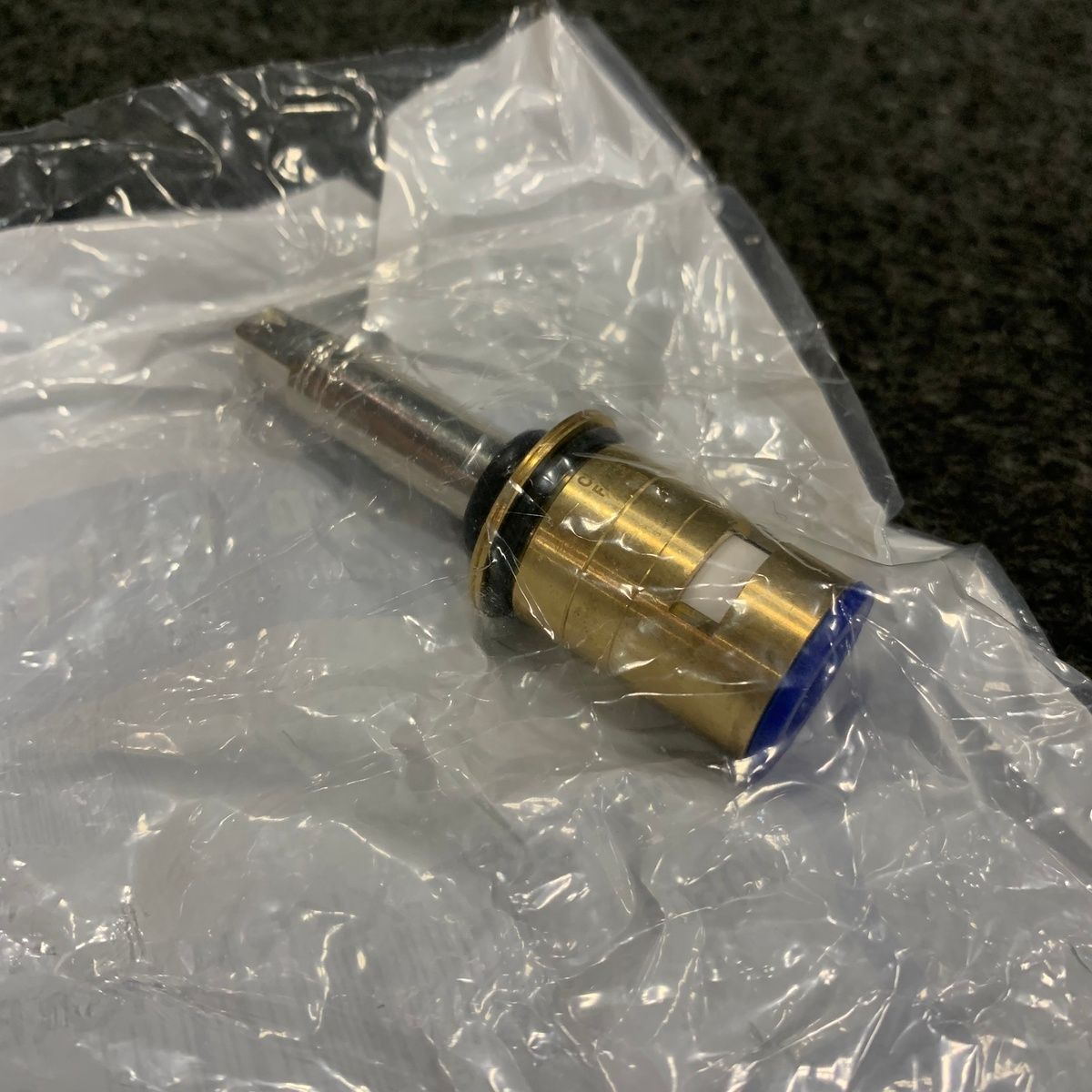 Chicago Faucets Wwg377-xkrhjkabnf Right Hand Ceramic Cartridge - Photo 6