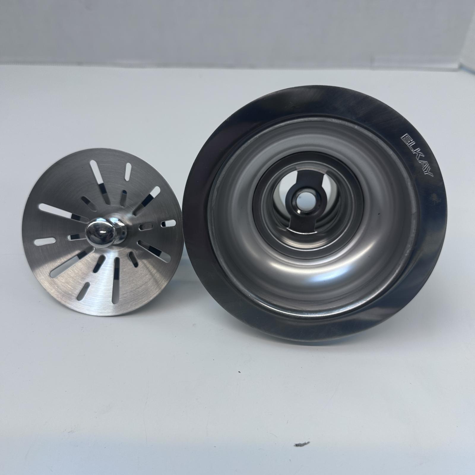 Ball Lock Kitchen Sink Strainer – Polished Stainless Steel Basket Drain - Photo 2