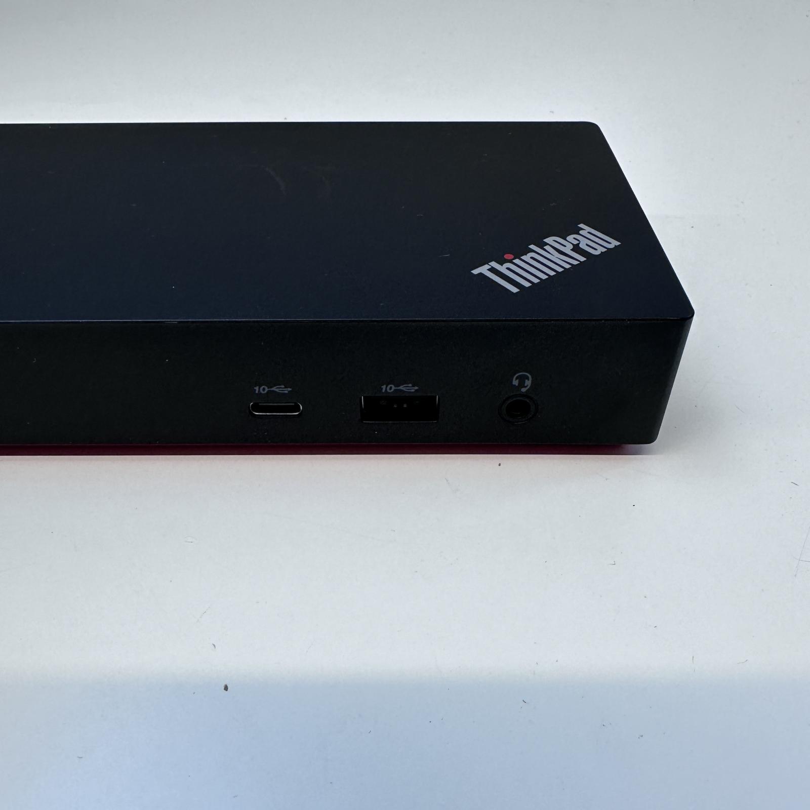 Lenovo ThinkPad Universal USB-C Dock - Photo 4