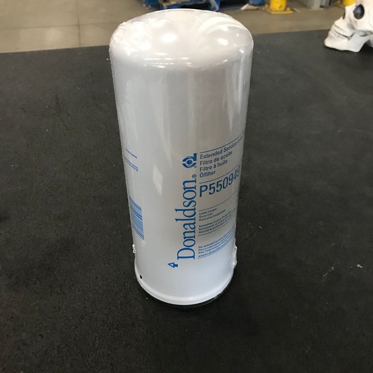 Donaldson P550949 Spin-on Fuel Filter - Photo 2