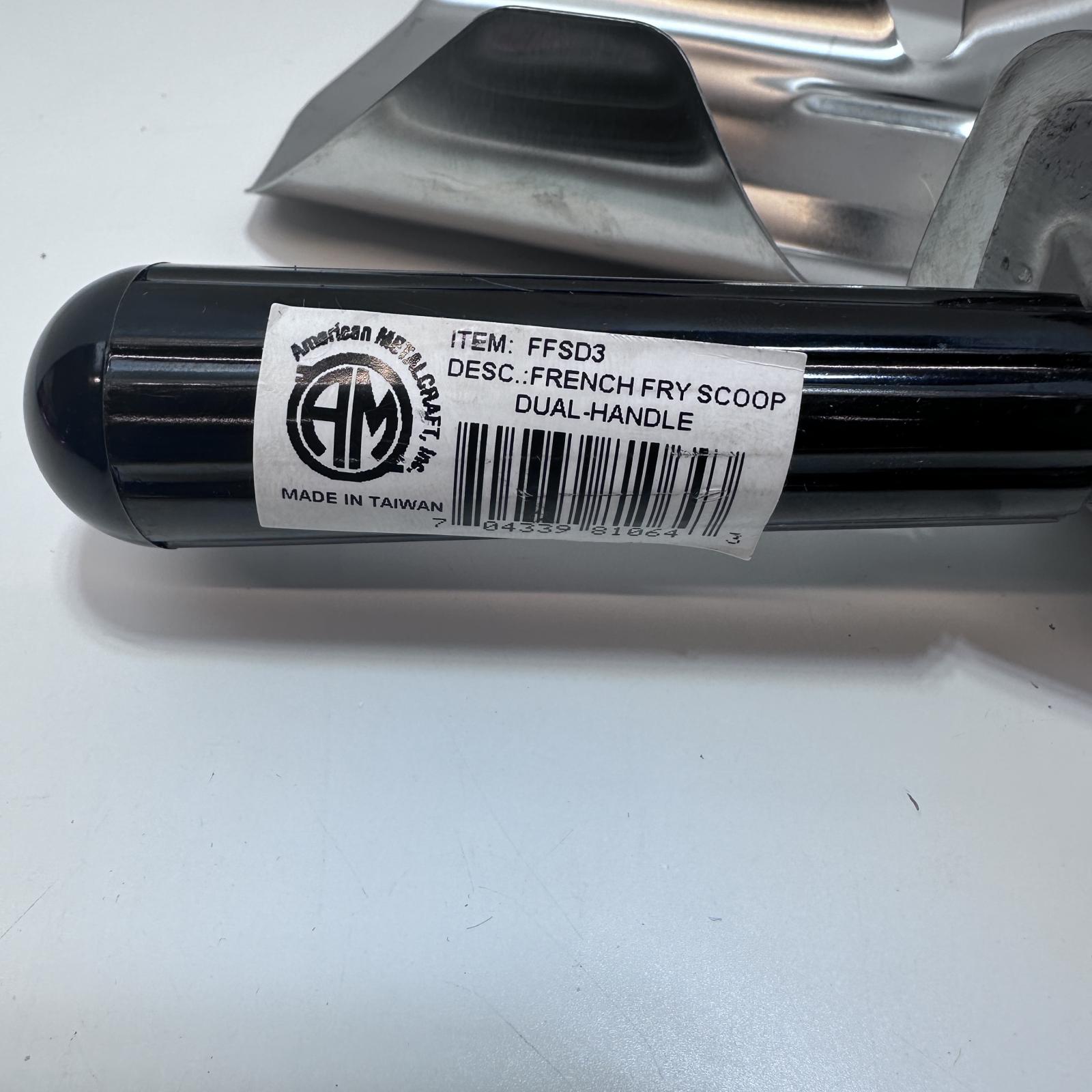 American Metalcraft FFSD3 French Fry Scoop, Dual-Handle - Photo 5