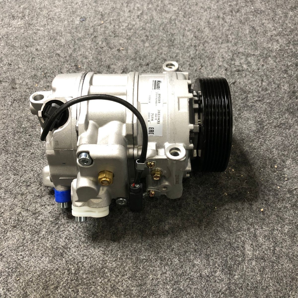 Nissens 890069 A/C Compressor - Photo 2