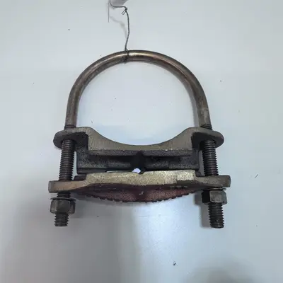 Burndy GAR204C Grounding Connector 3" Ground For Pipe Rod at Electrical Equipment & Supplies in excellent condition