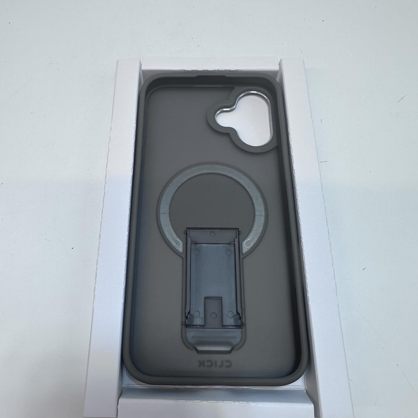 Click Latch Series Shock Absorption Case for iPhone 16 Plus - Photo 3