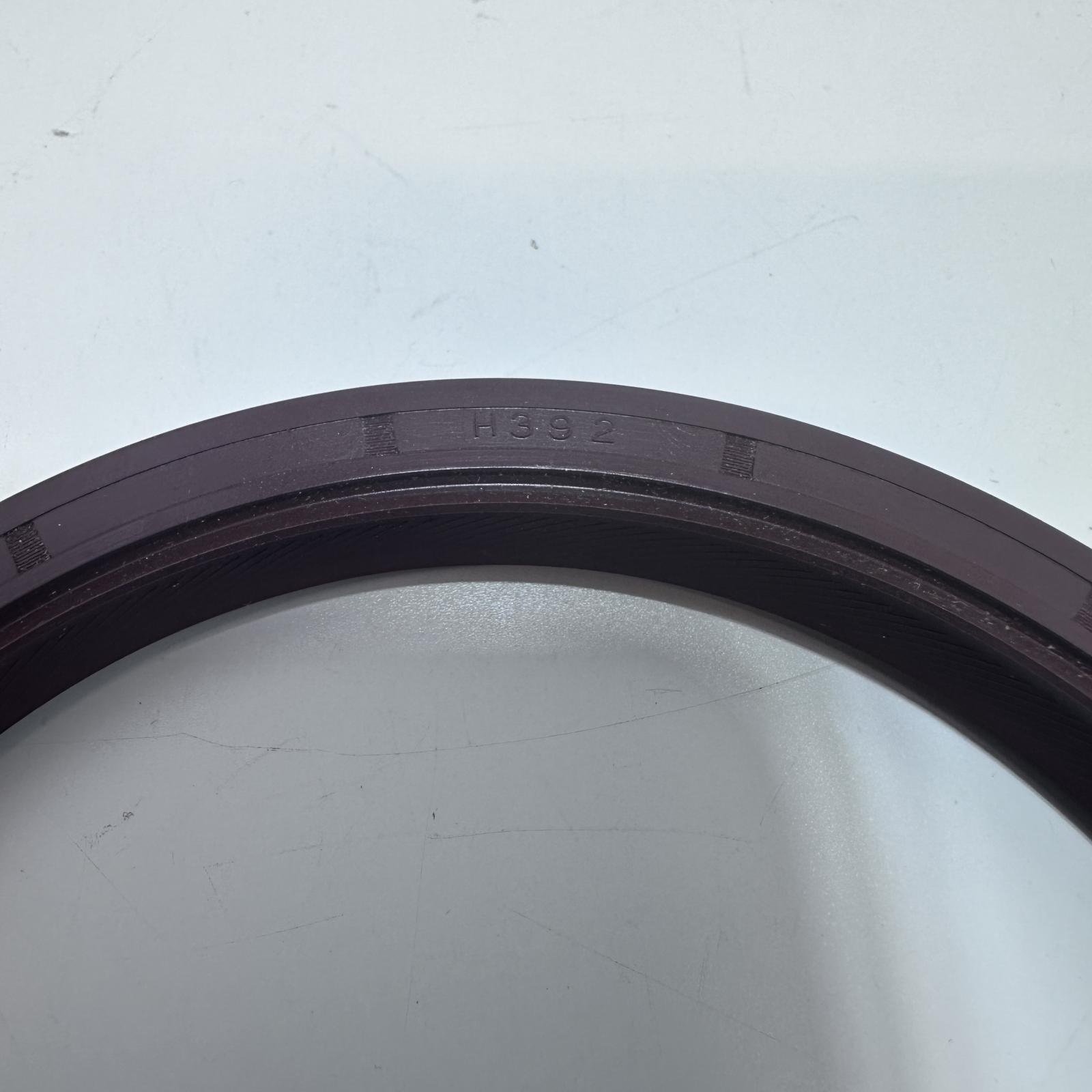 Duralast Engine Crankshaft Seal 710520 - Photo 3