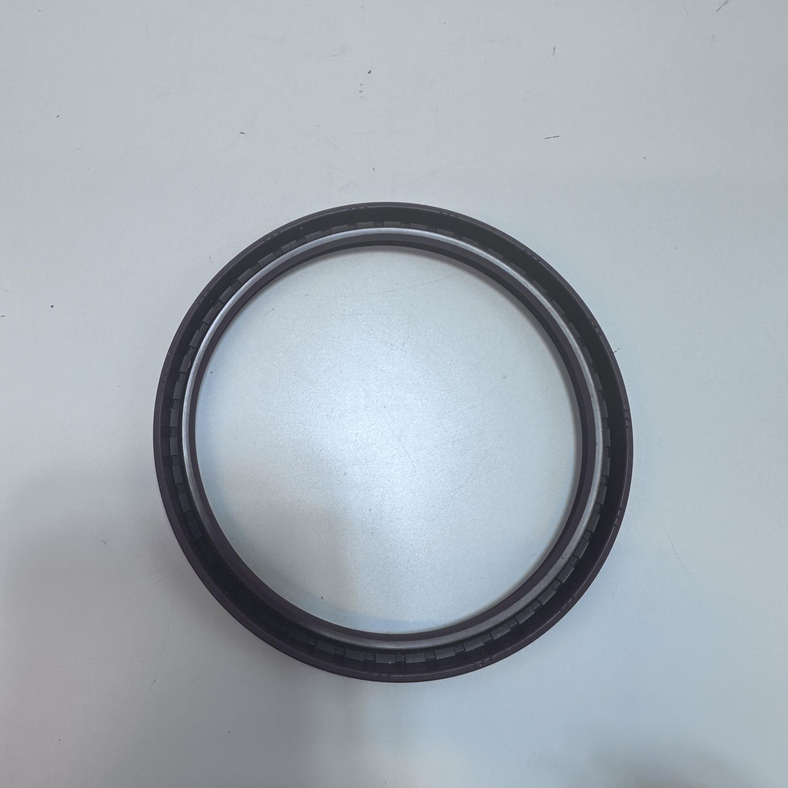 Duralast Engine Crankshaft Seal 710520 - Photo 2
