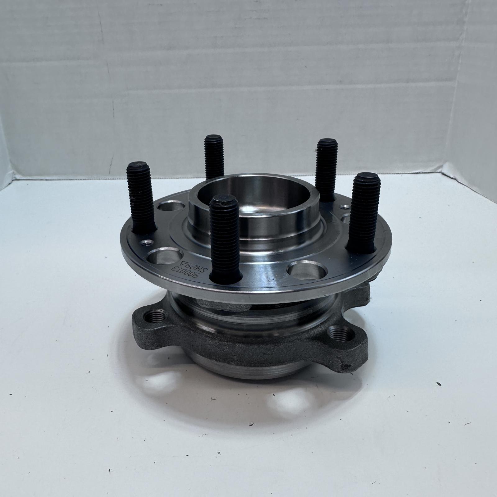 Duralast DL900013 Wheel Bearing & Hub - Photo 3
