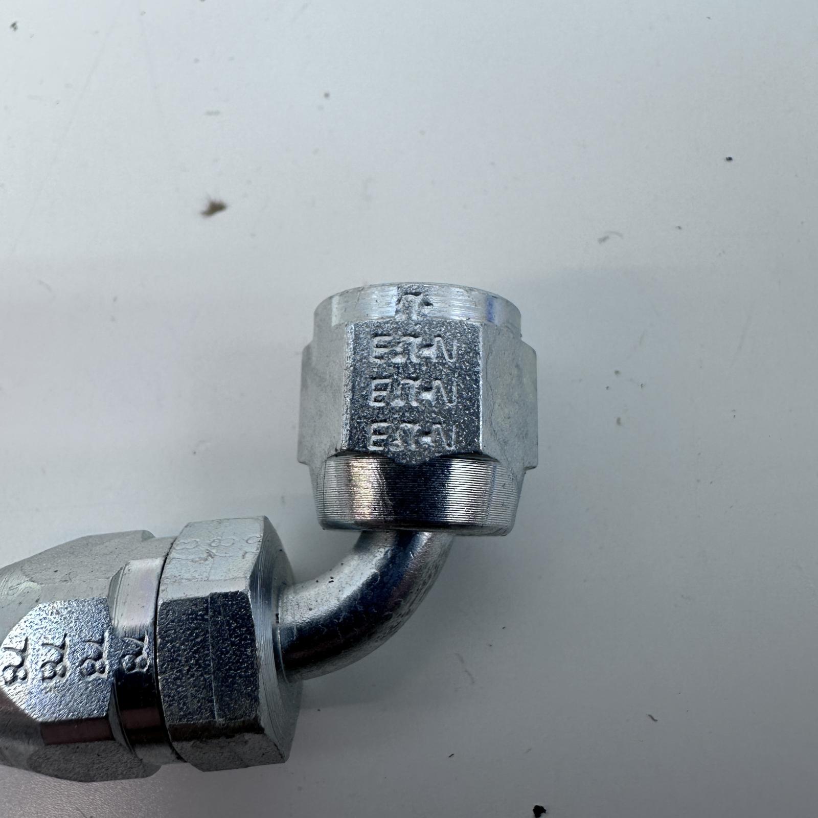 Lot of 6 Eaton Reusable Fitting Assembly 190772-4S - Photo 2