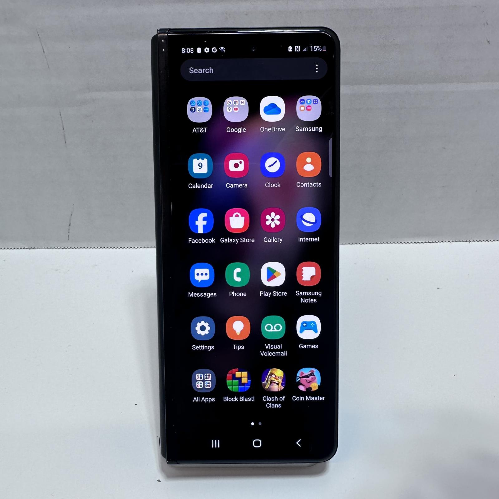 Samsung Galaxy Z Fold3 256GB, Unlocked - Screen Damaged - Photo 10