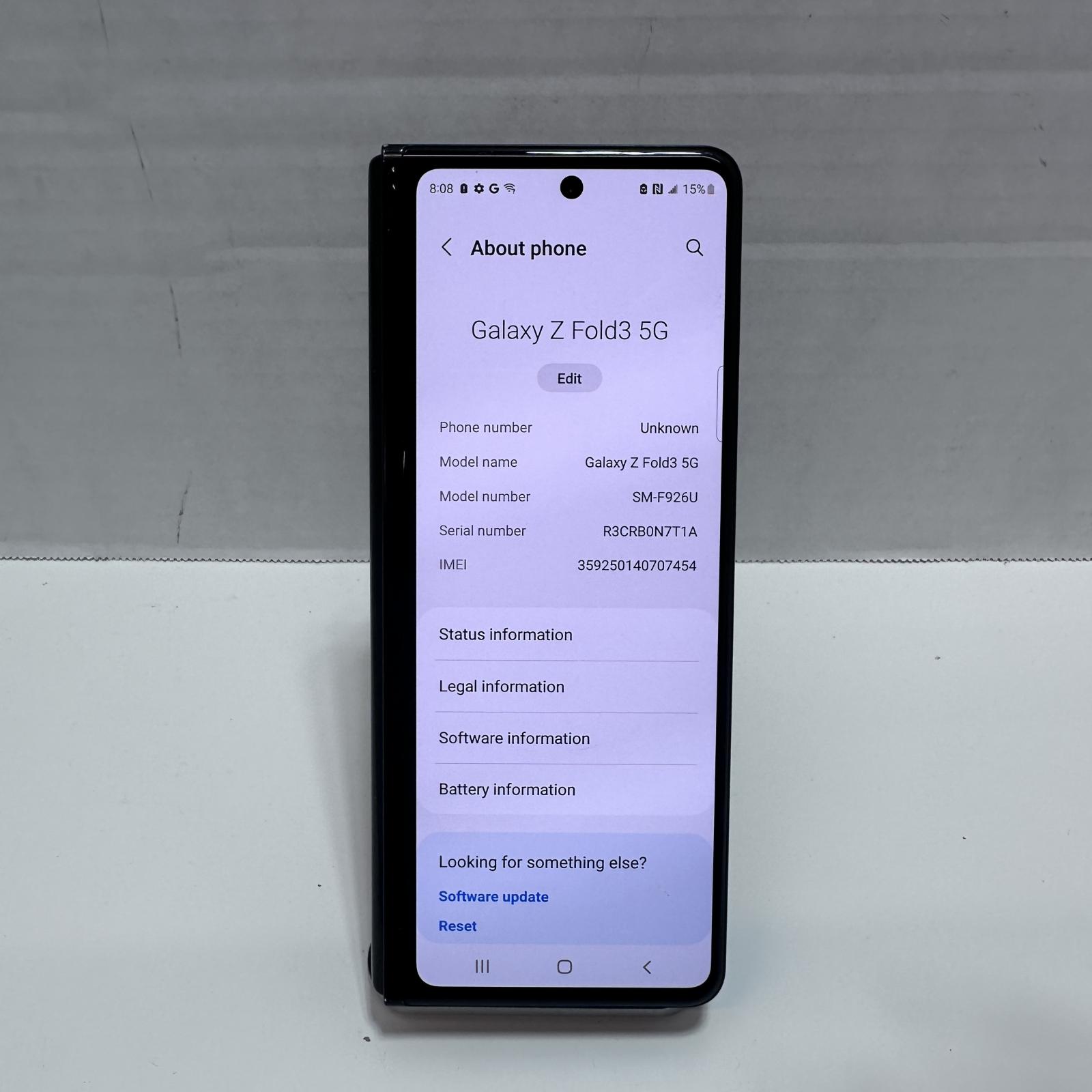 Samsung Galaxy Z Fold3 256GB, Unlocked - Screen Damaged - Photo 7