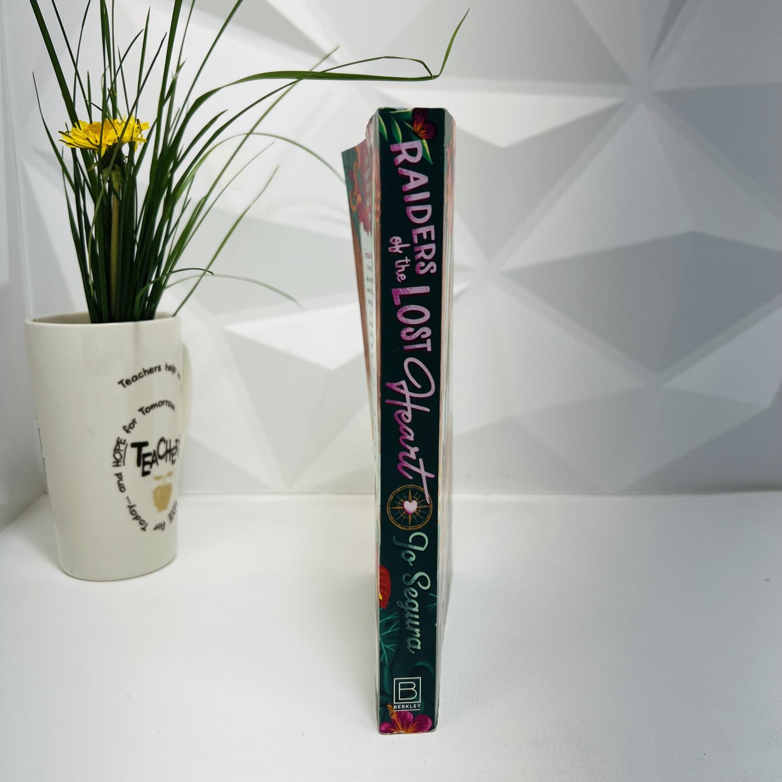 Lot of 13 Used Fiction Books, James Patterson, Kiera Cass, W. Bruce Cameron+More! - Photo 26