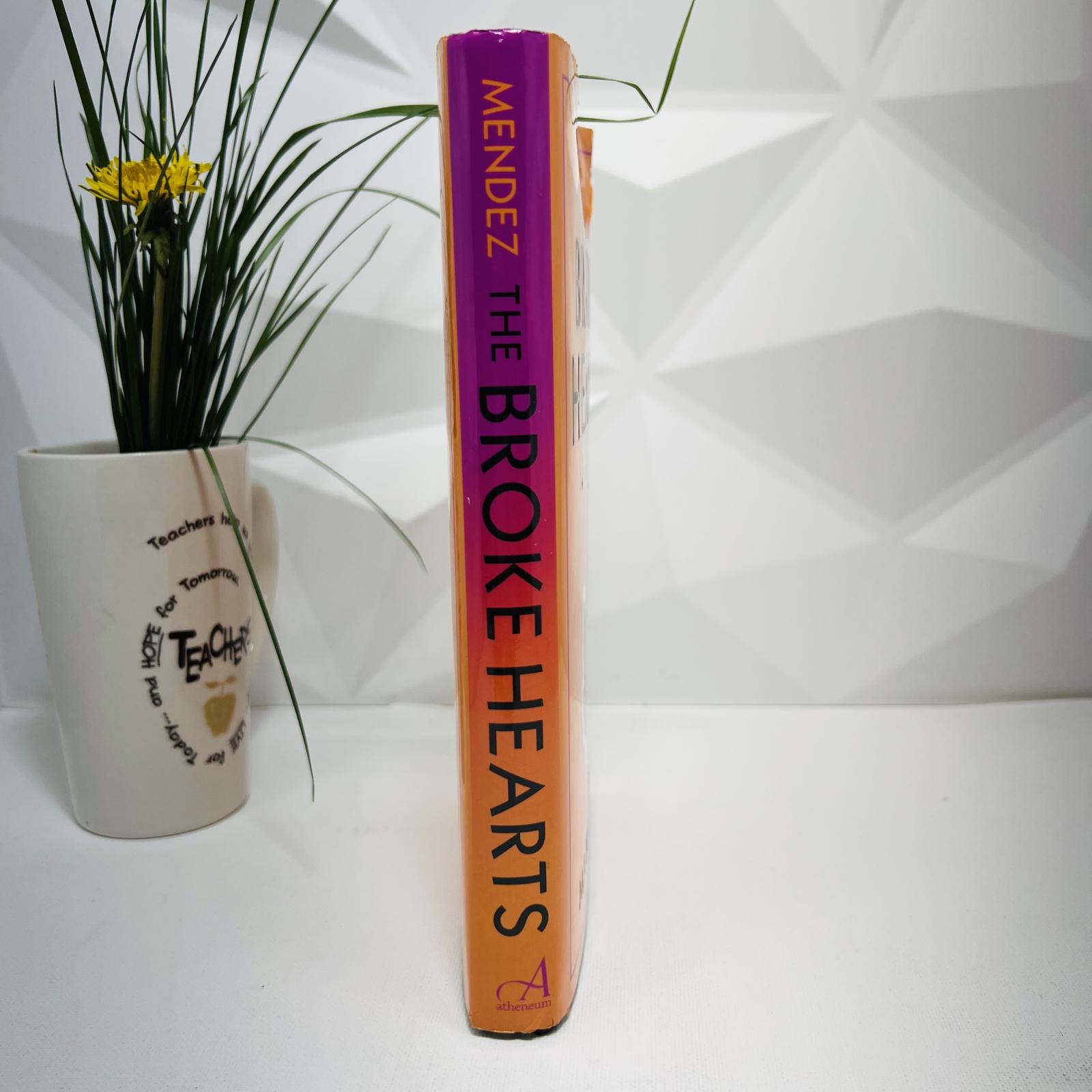 Lot of 13 Used Fiction Books, James Patterson, Kiera Cass, W. Bruce Cameron+More! - Photo 3