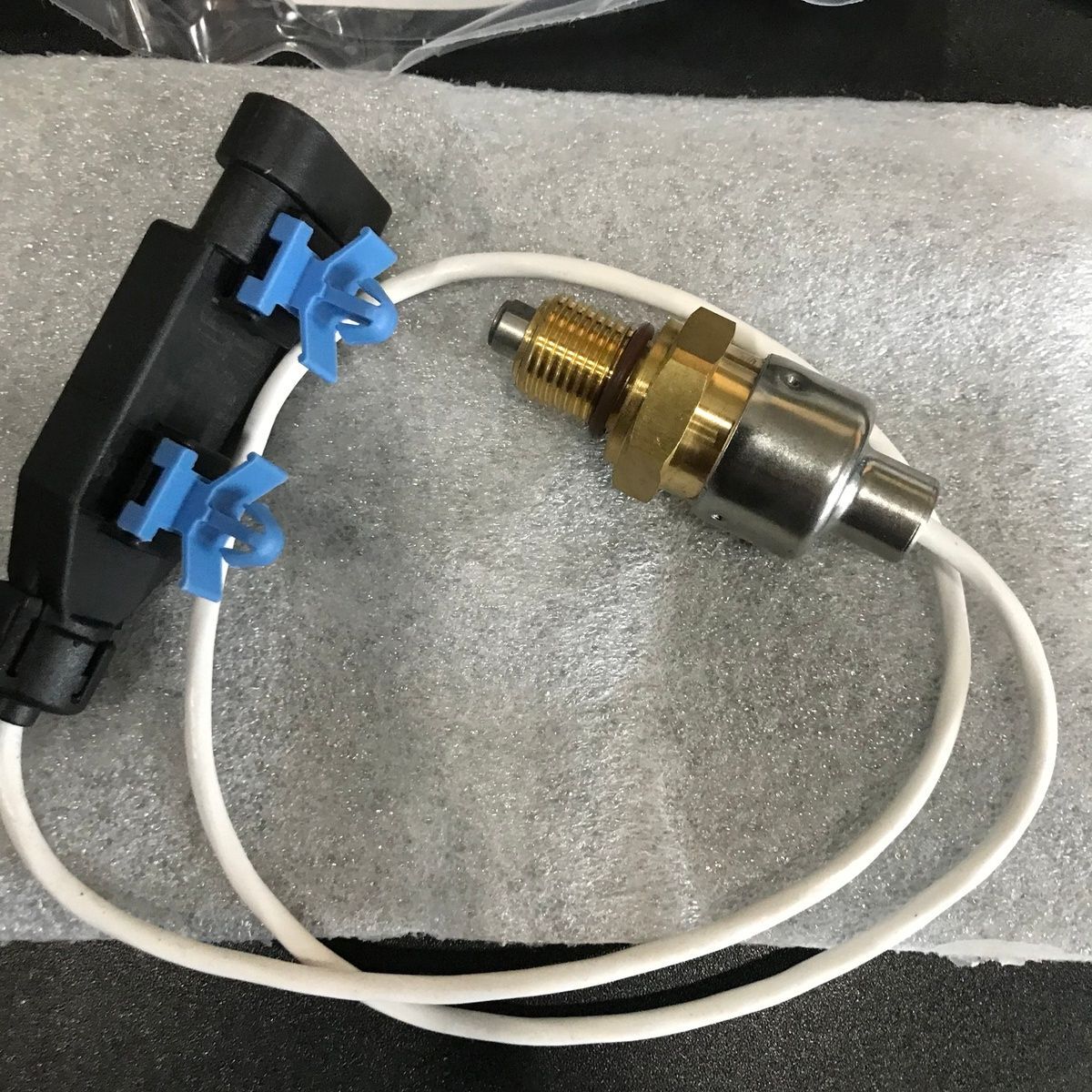 Dorman 904-235 Turbocharger Vane Position Sensor - Photo 2