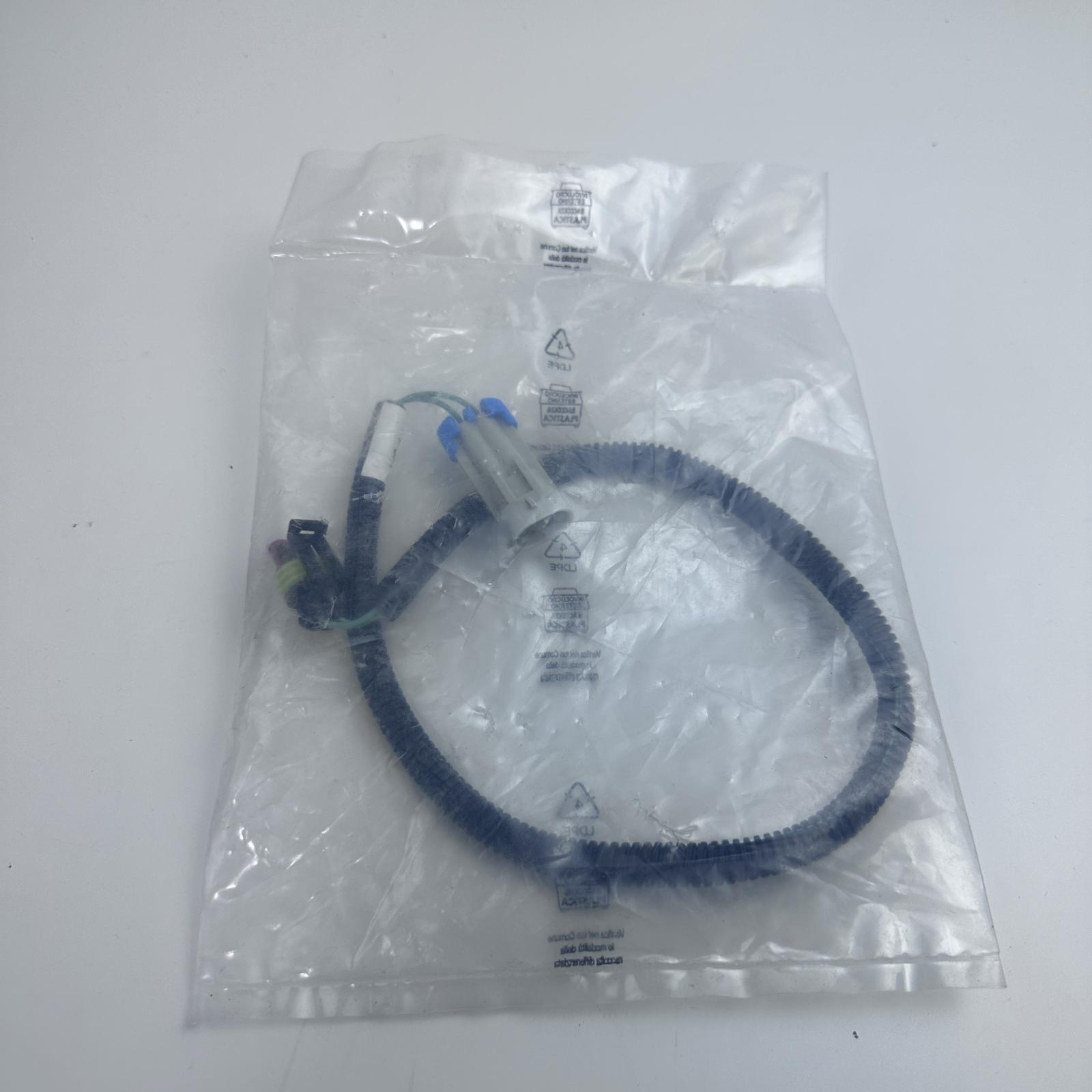 Lot of 5 Wiring Harness Cable - P3A - Black Protective Tube - Blue Connector - Photo 1
