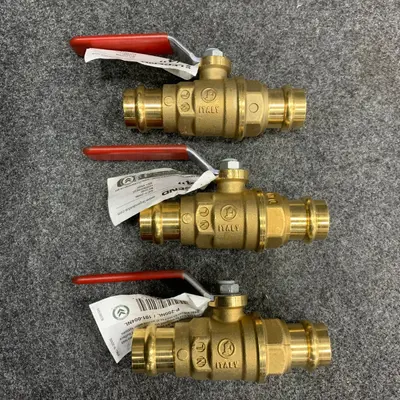 Lot of 3 LEGEND P-200NL 3/4" No Lead Ball Valve, Brass at Hydraulics, Pneumatics & Plumbing in new condition