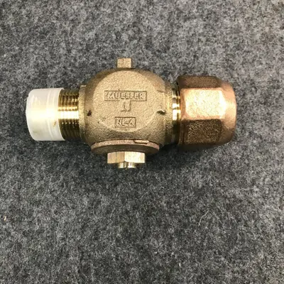 MUELLER Ground Key Valve Coupling 1" at Hydraulics, Pneumatics & Plumbing in new condition