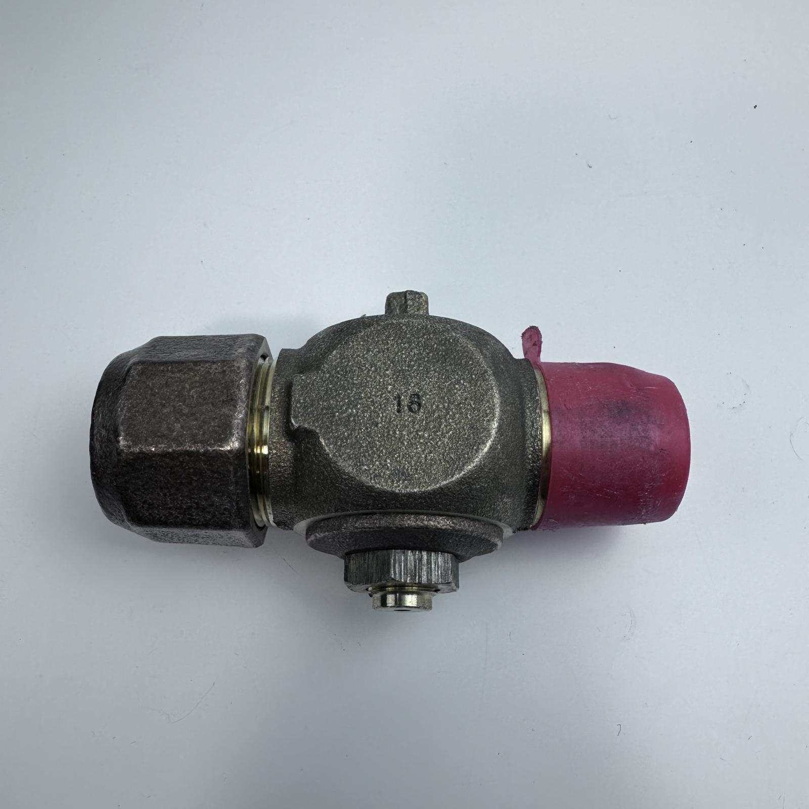 Mueller NL-A5 1" THDxCOMP Valve - Photo 3