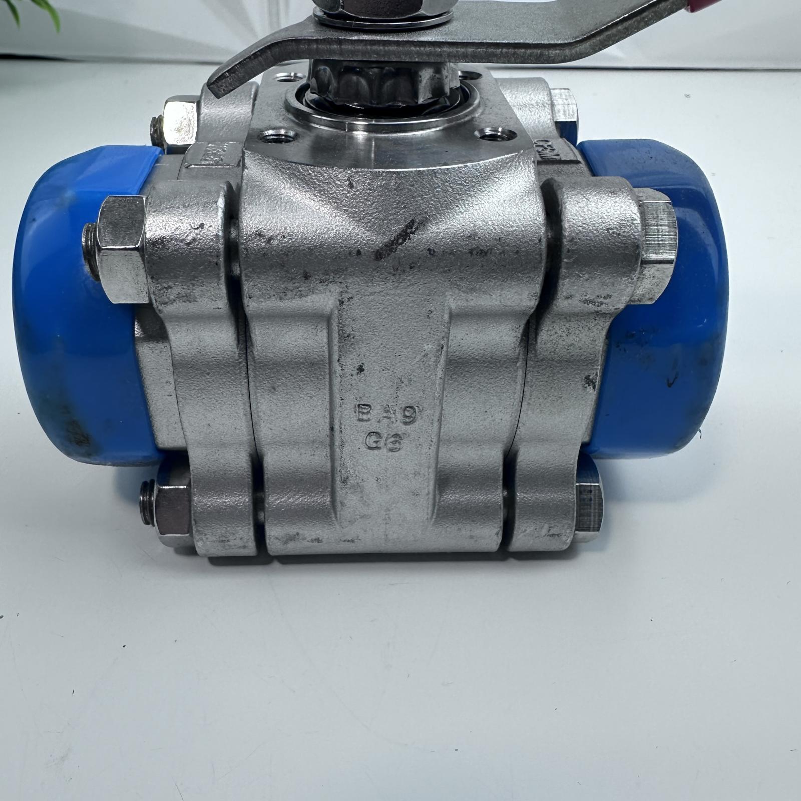 SVF Flow Controls Stainless Steel Ball Valve 1 1/2" 1500 PSI - Photo 4