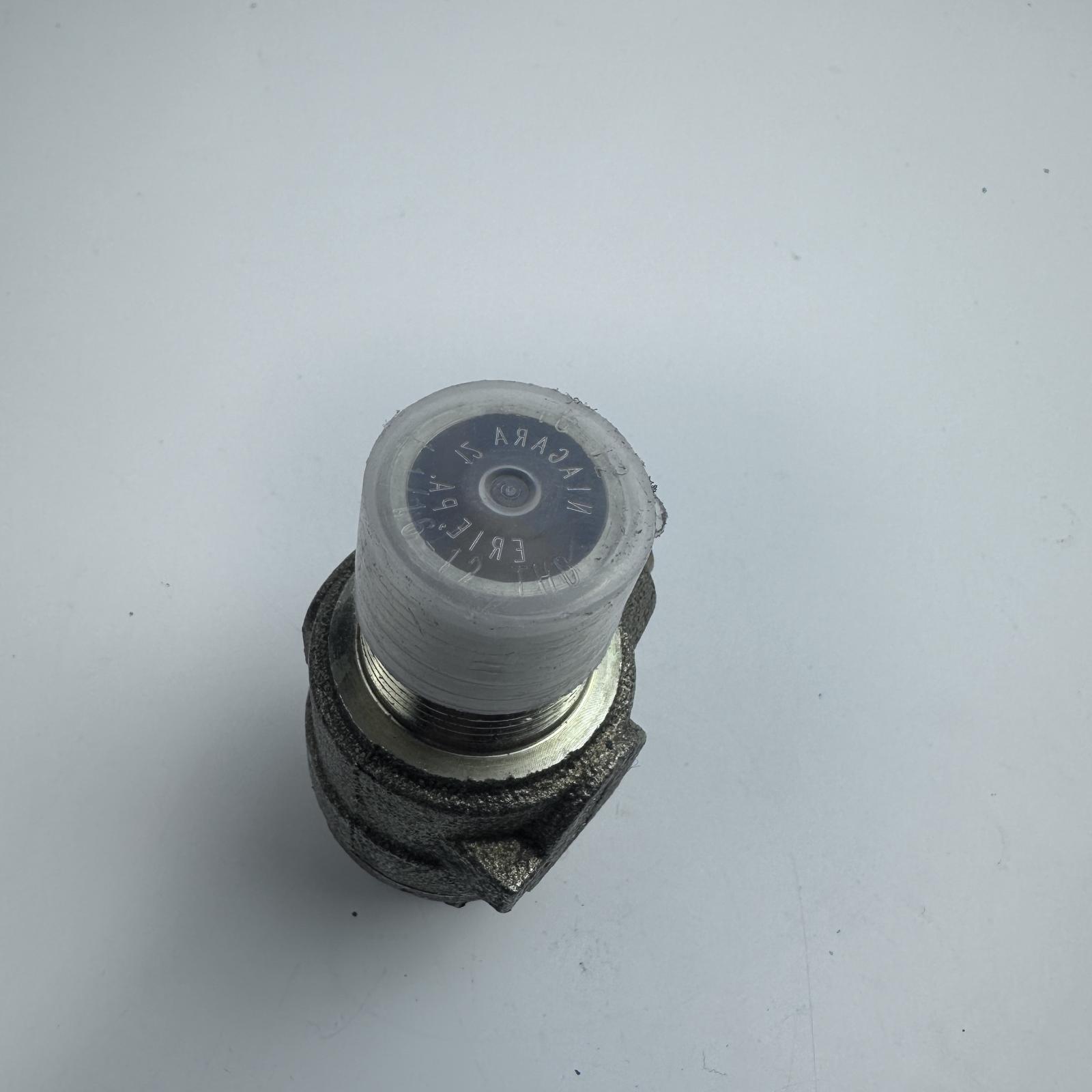 MUELLER 3/4" Corporation Stop Valve - Photo 3