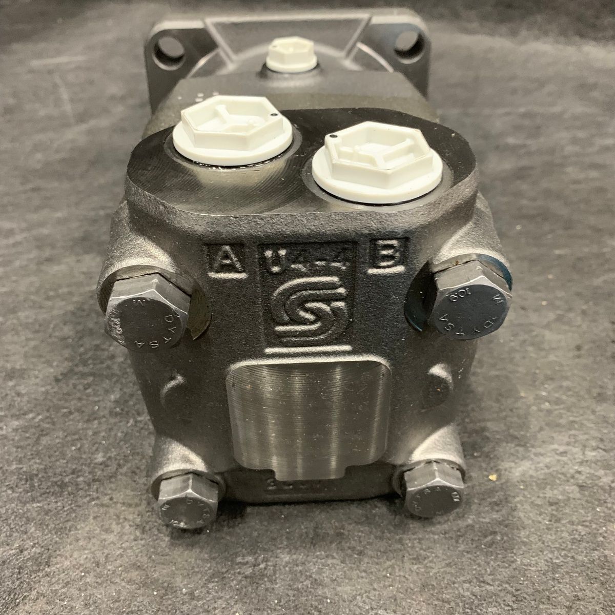 Danfoss OMT Series Hydraulic Motor - Orbital Splined Shaft Heavy Duty - Photo 3