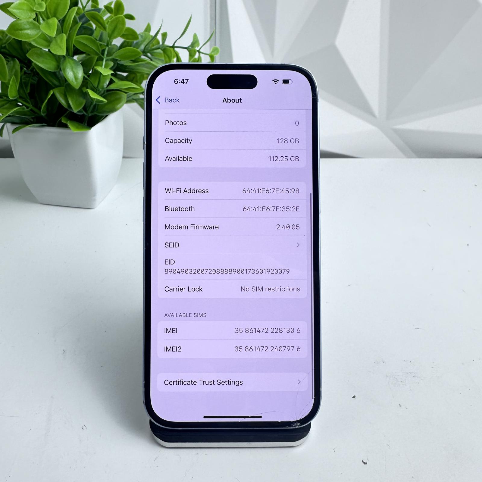 iPhone 15, 128GB, Blue, Unlocked - Photo 9