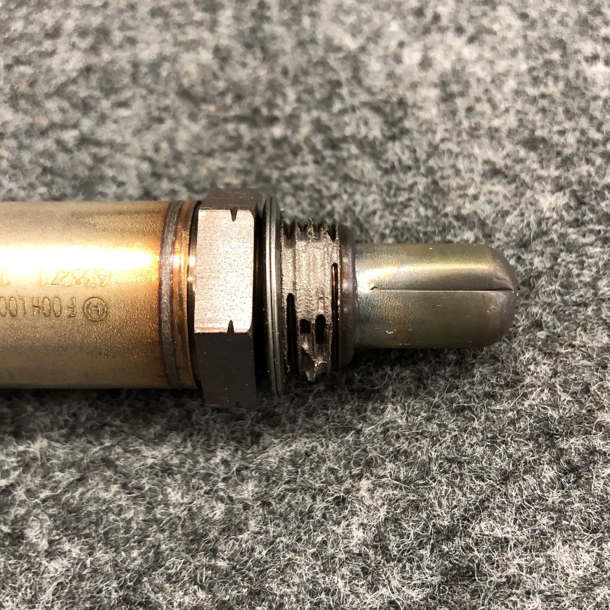 Bosch Oxygen Sensor 13027 fit Chevrolet GMC K2500 Suburban 96-02 - Photo 13