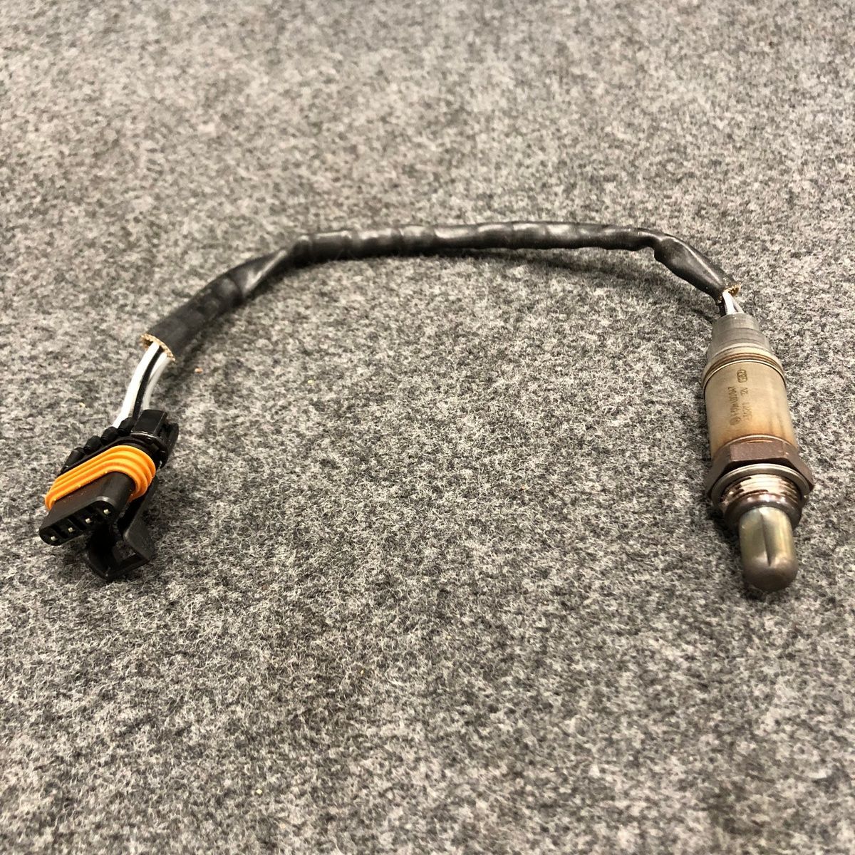 Bosch Oxygen Sensor 13027 fit Chevrolet GMC K2500 Suburban 96-02 - Photo 5