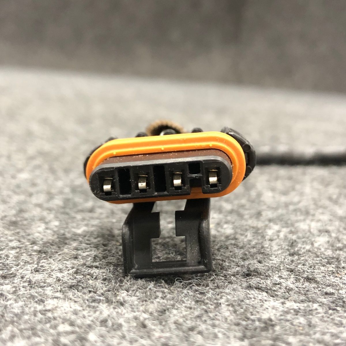 Bosch Oxygen Sensor 13027 fit Chevrolet GMC K2500 Suburban 96-02 - Photo 9