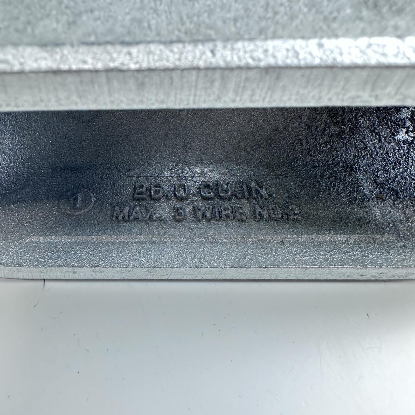 EATON TB57 1-1/2" Conduit Outlet Body, Type T, Aluminum, Threaded - Photo 10