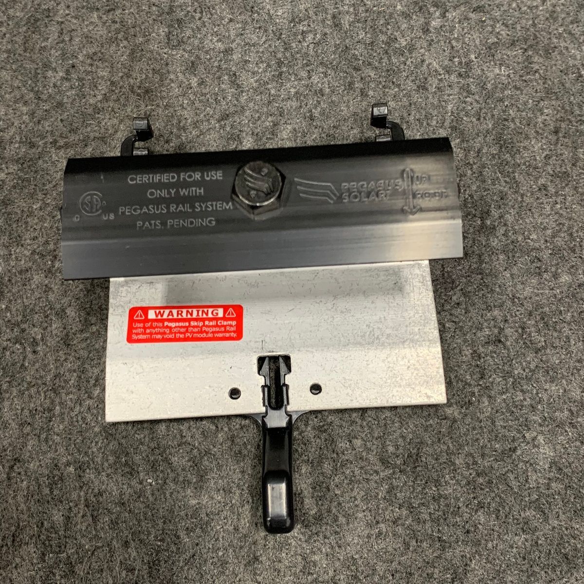 PEGASUS Solar Rail Kit Demo Case – Splice, Clamps, Lugs, Tooling, Samples - Photo 4