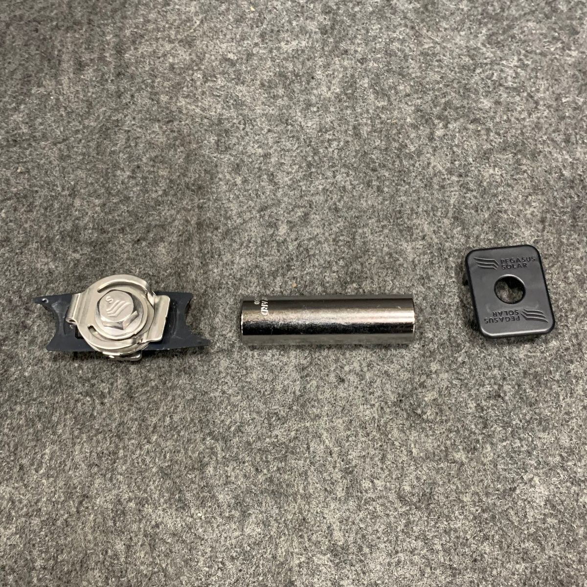 PEGASUS Solar Rail Kit Demo Case – Splice, Clamps, Lugs, Tooling, Samples - Photo 8