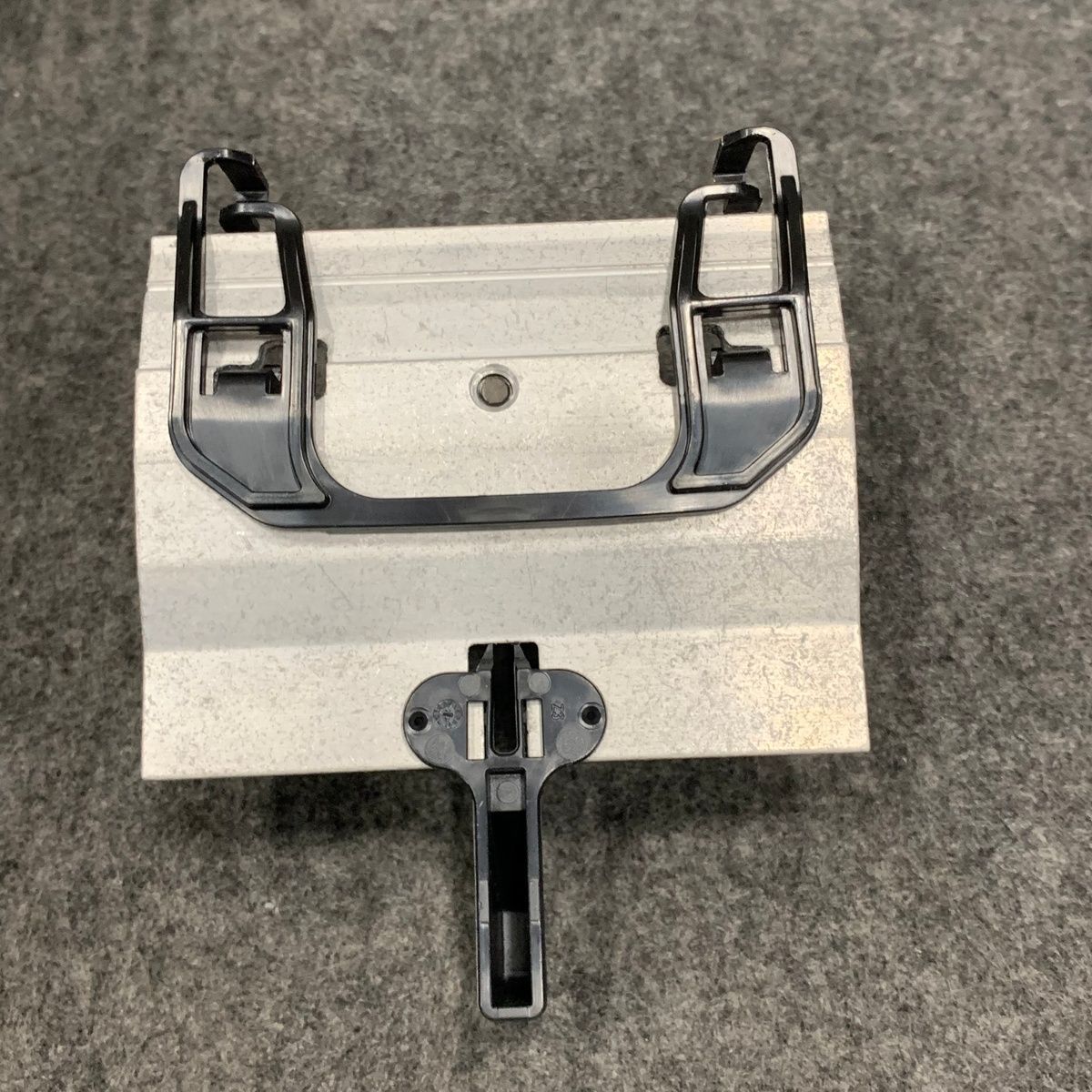 PEGASUS Solar Rail Kit Demo Case – Splice, Clamps, Lugs, Tooling, Samples - Photo 6