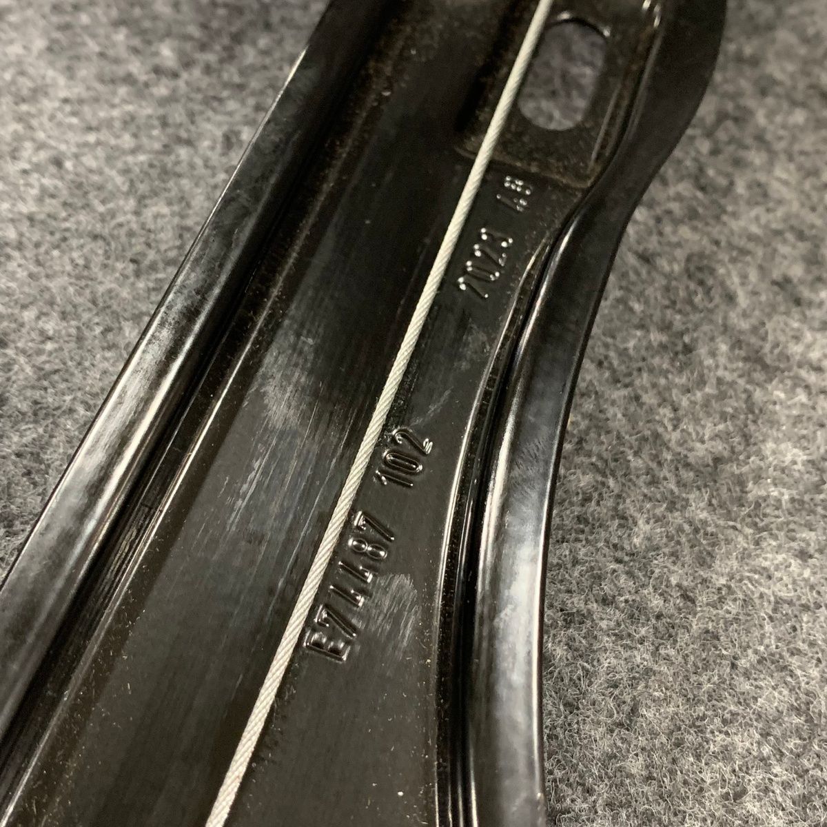 Tesla 1526800-00-G LH Front Window Regulator Mechanism for Model Y - Photo 10