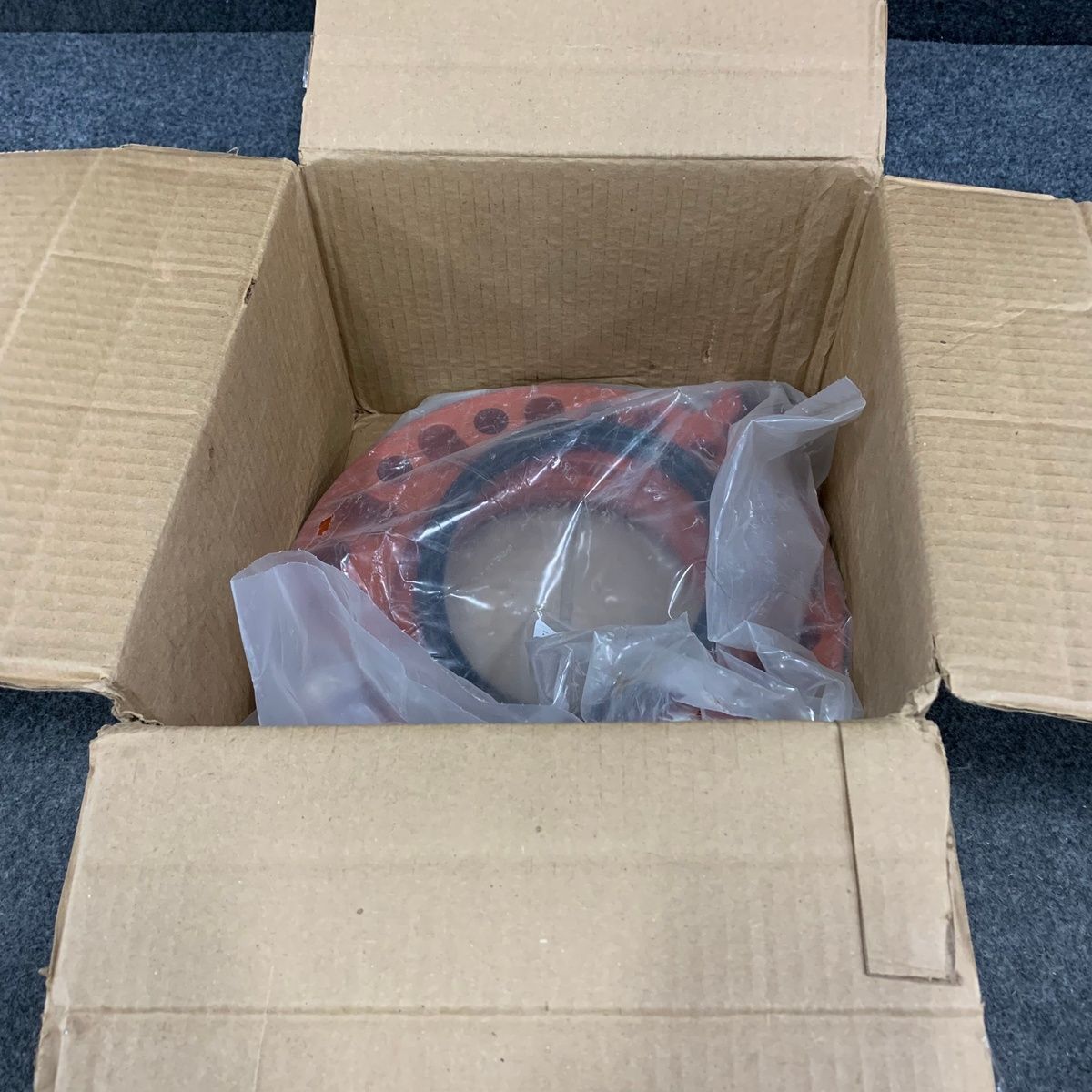 Gruvlok Flange Fig. 7012/7013, 2"-12", Gasketed, New in Box - Photo 4