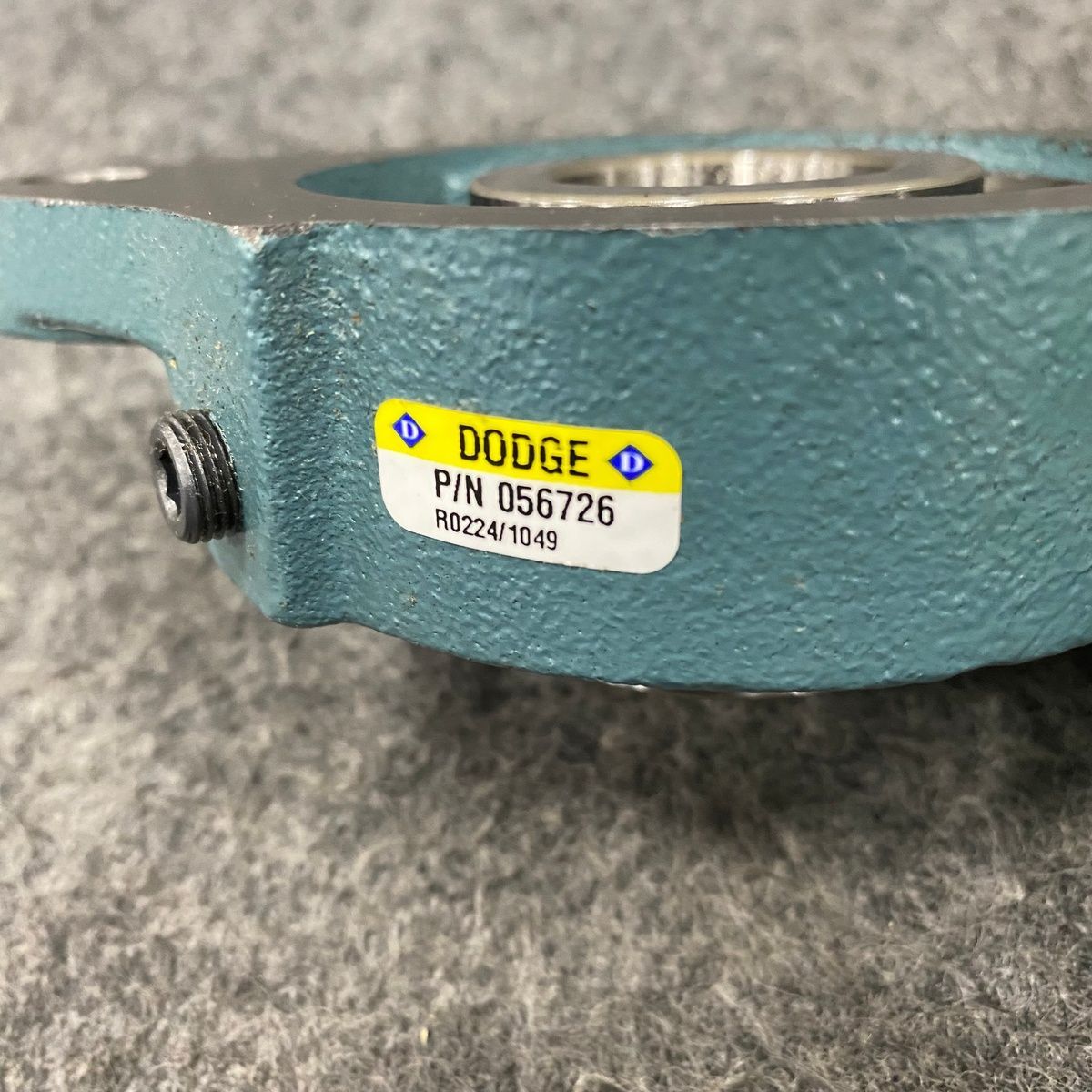 Dodge Flange Bearing 056726, 2-Bolt Cast Iron - Photo 3