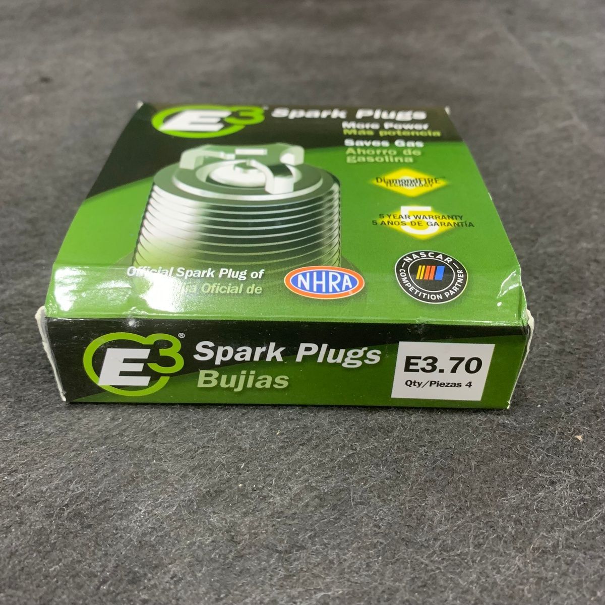 E3.70 Premium Automotive Spark Plugs - 4 Pack - Photo 2