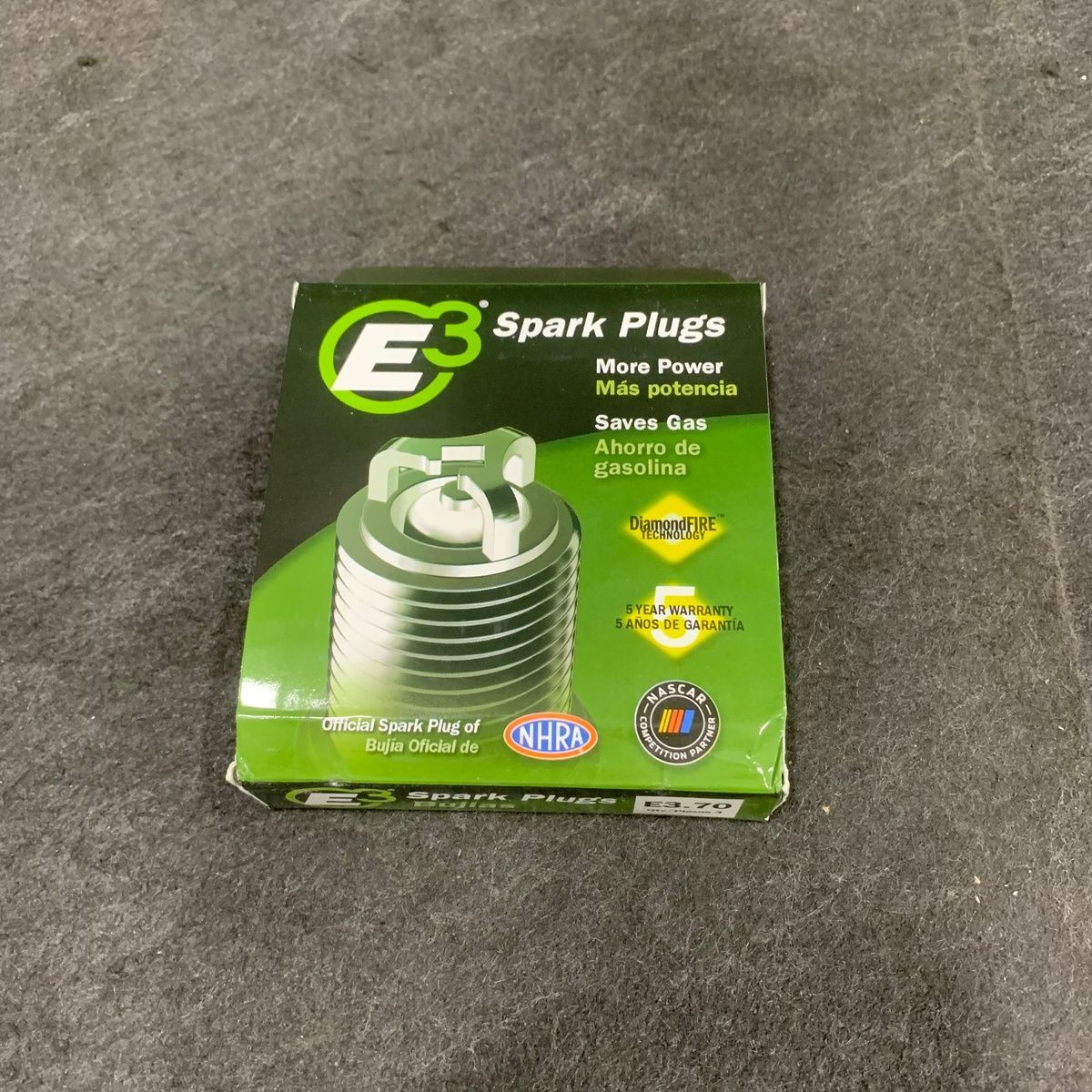 E3.70 Premium Automotive Spark Plugs - 4 Pack - Photo 3