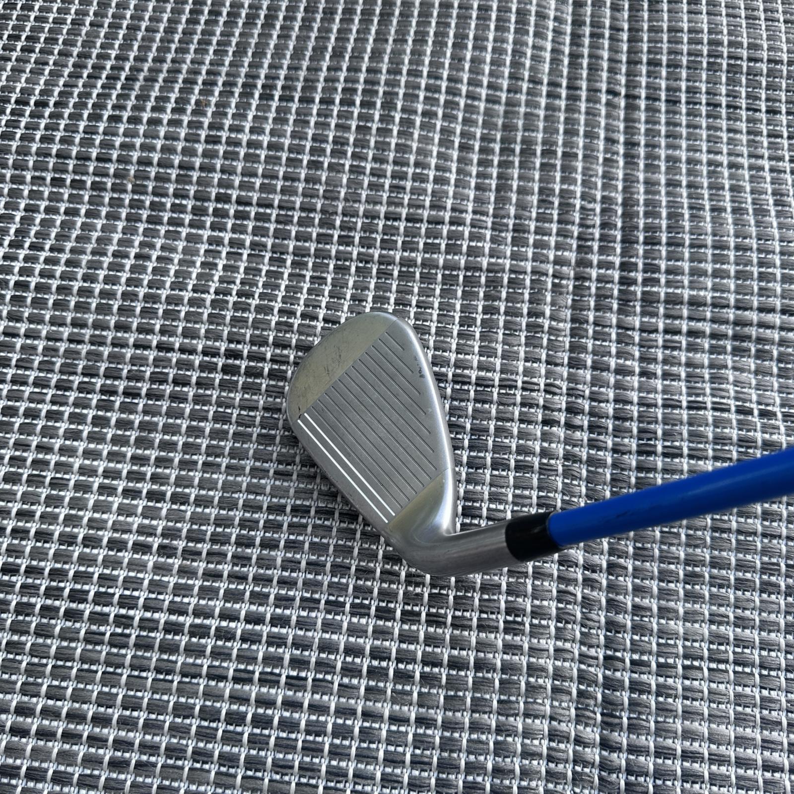 Strata 6 Iron Golf Club RH – Blue Graphite Shaft, Cavity Back - Photo 3