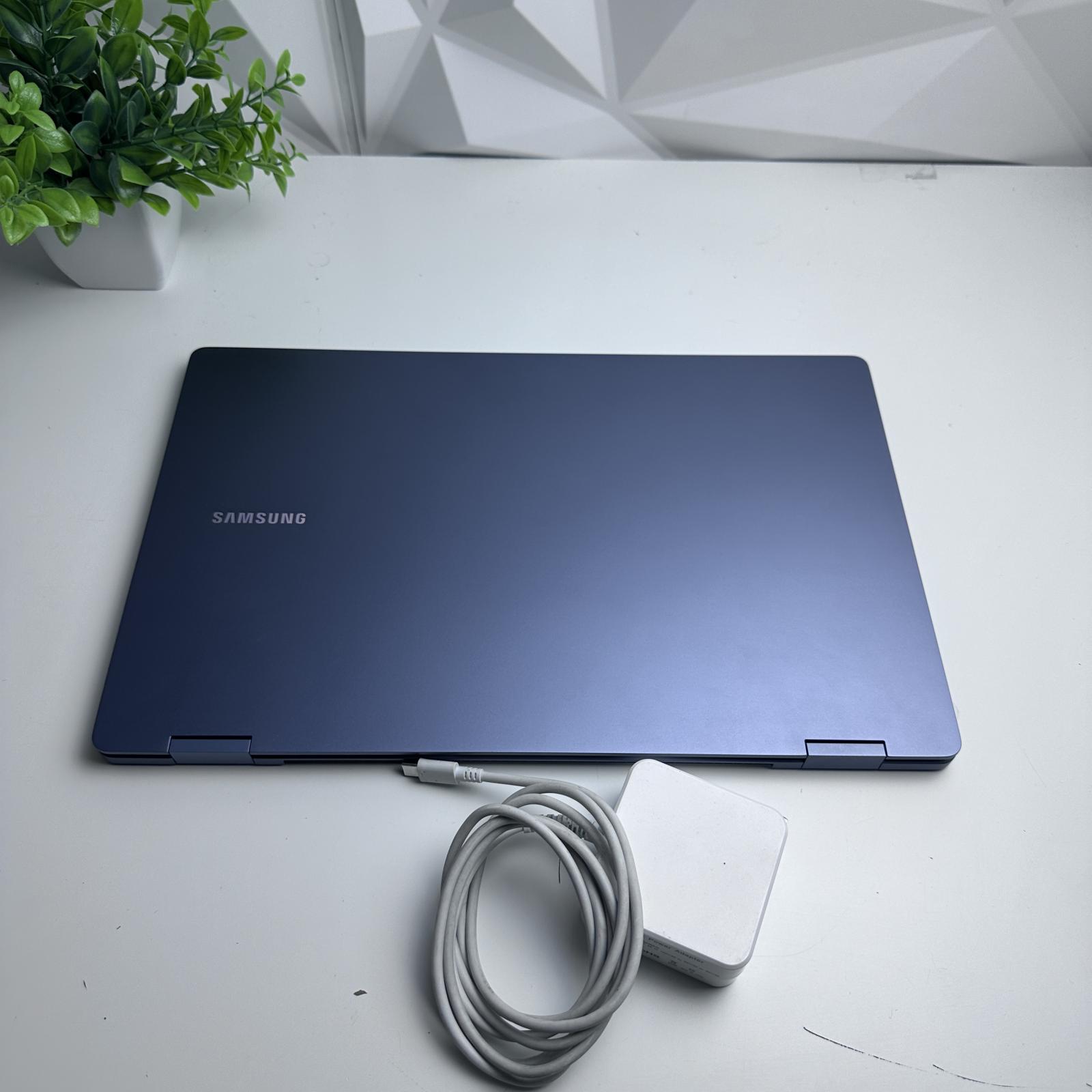 Samsung Galaxy Book4 360 Laptop, 14", Intel Ultra 7, 16GB, 512GB - Photo 5