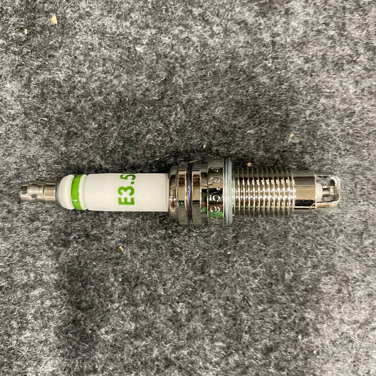 E3.58 Premium Automotive Spark Plugs - 4 Pack - Photo 4