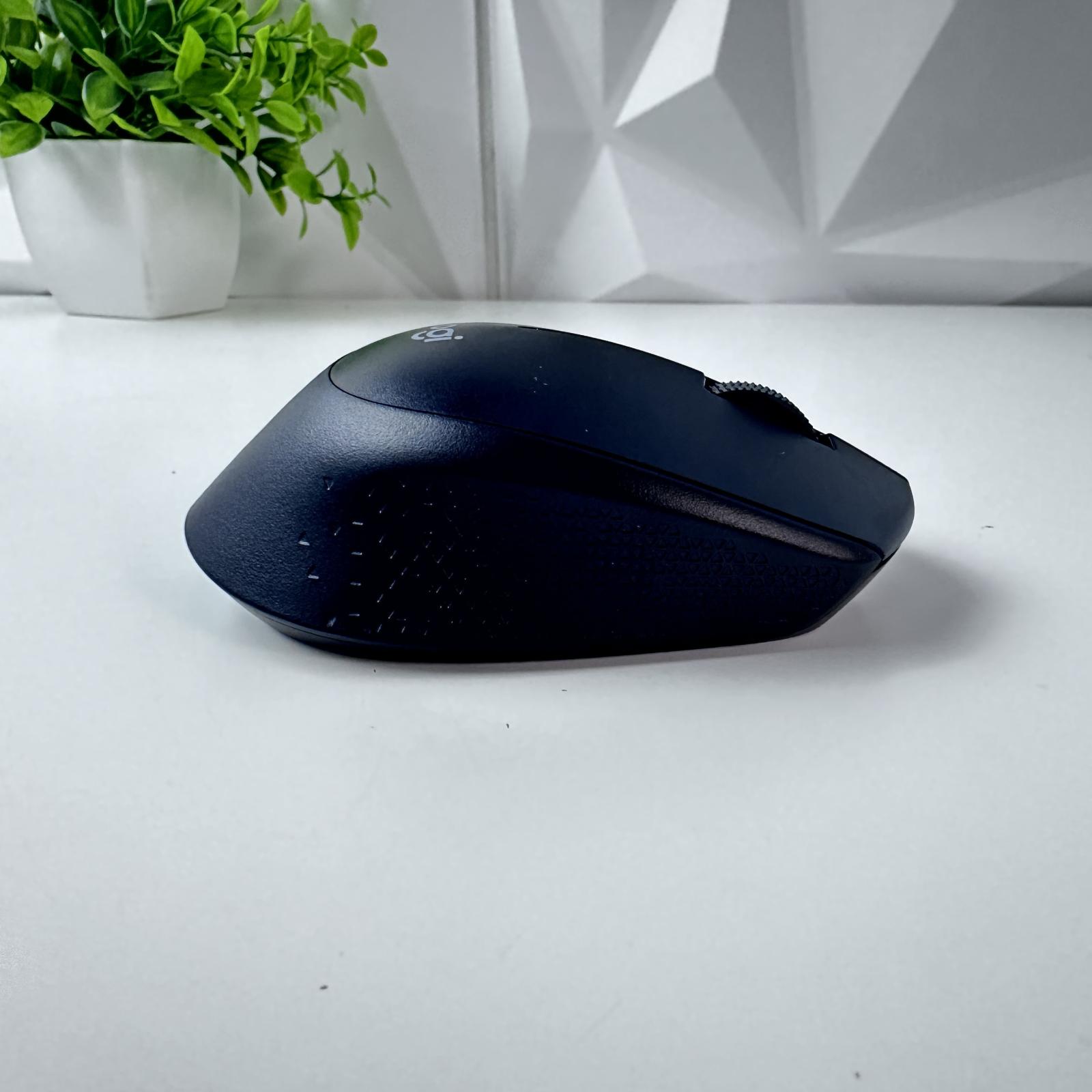 Logitech M330 SILENT Wireless Optical Mouse with USB Nano Receiver - Photo 2