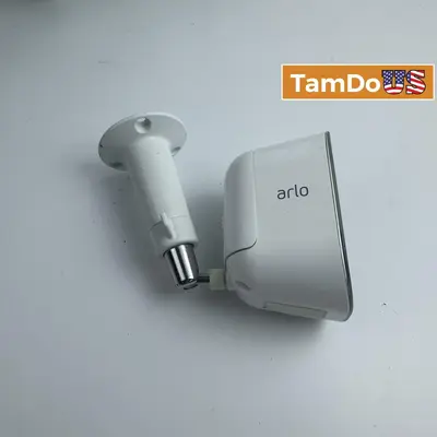 Netgear Arlo AL1101 Wireless Add-On Smart Security Light at Surveillance & Smart Home in broken condition